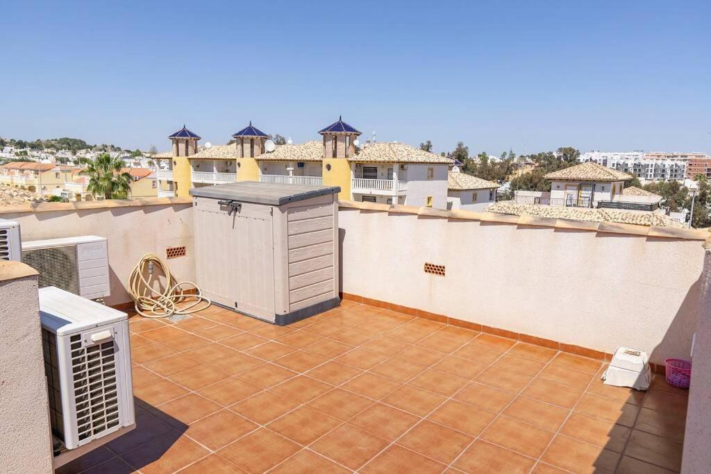 Casa Lilly-Rose, A Beautiful 3 Bedroom Detached Villa A Short Walk To The Villamartin Plaza & Golf Course Exteriér fotografie