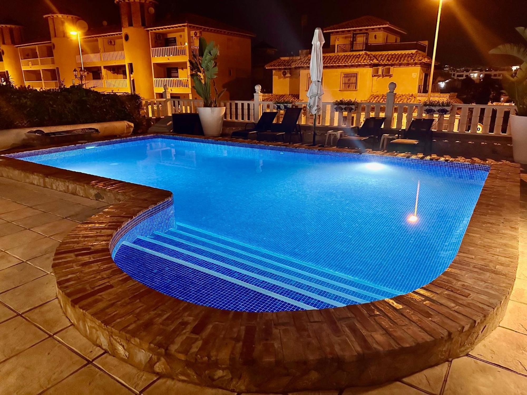 Casa Lilly-Rose, A Beautiful 3 Bedroom Detached Villa A Short Walk To The Villamartin Plaza & Golf Course Exteriér fotografie
